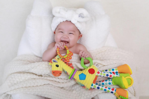 迪庆6岁宝宝掉头发正常吗 迪庆6岁宝宝掉头发正常吗